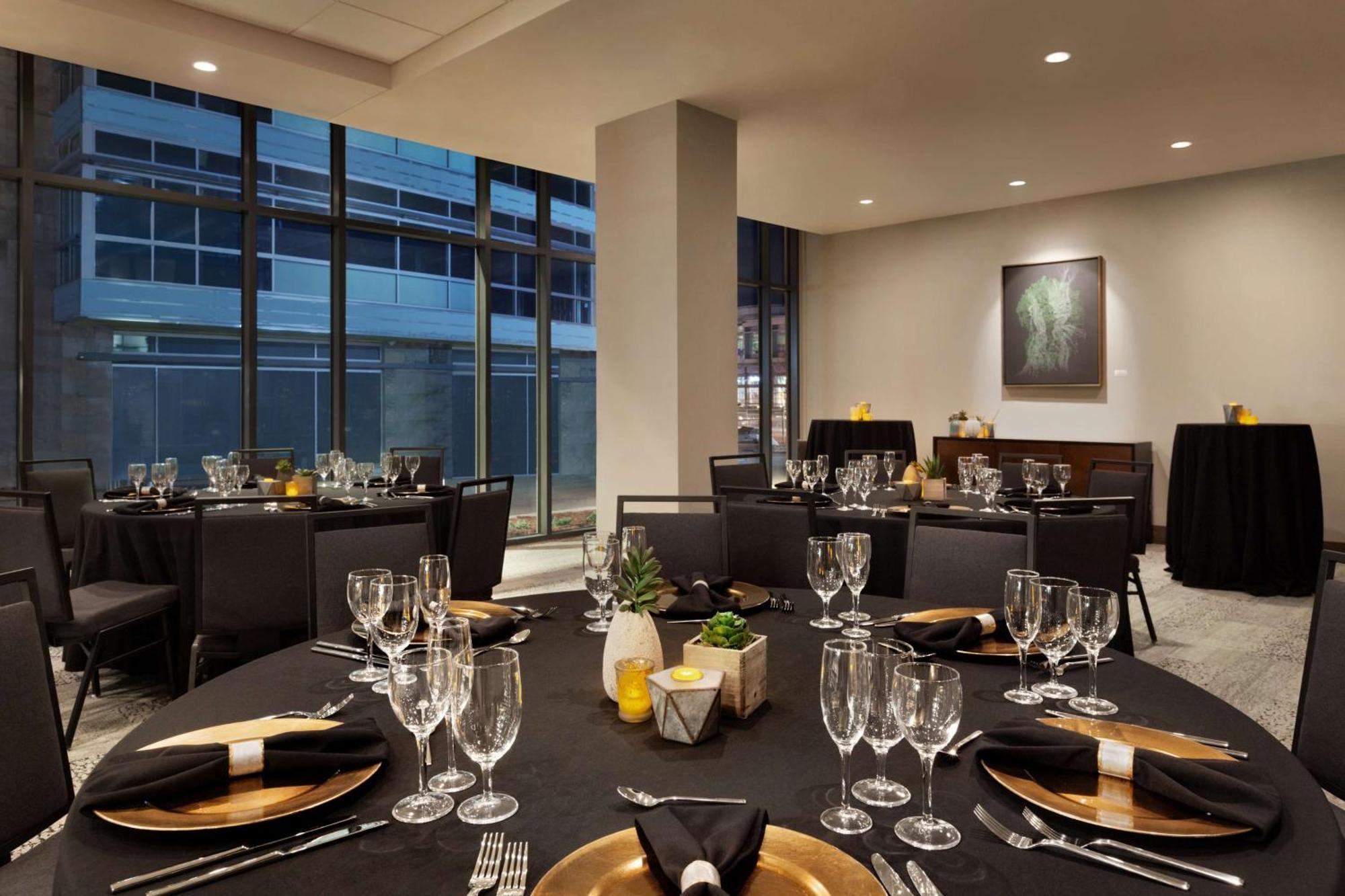 Embassy Suites By Hilton Boulder Exteriör bild