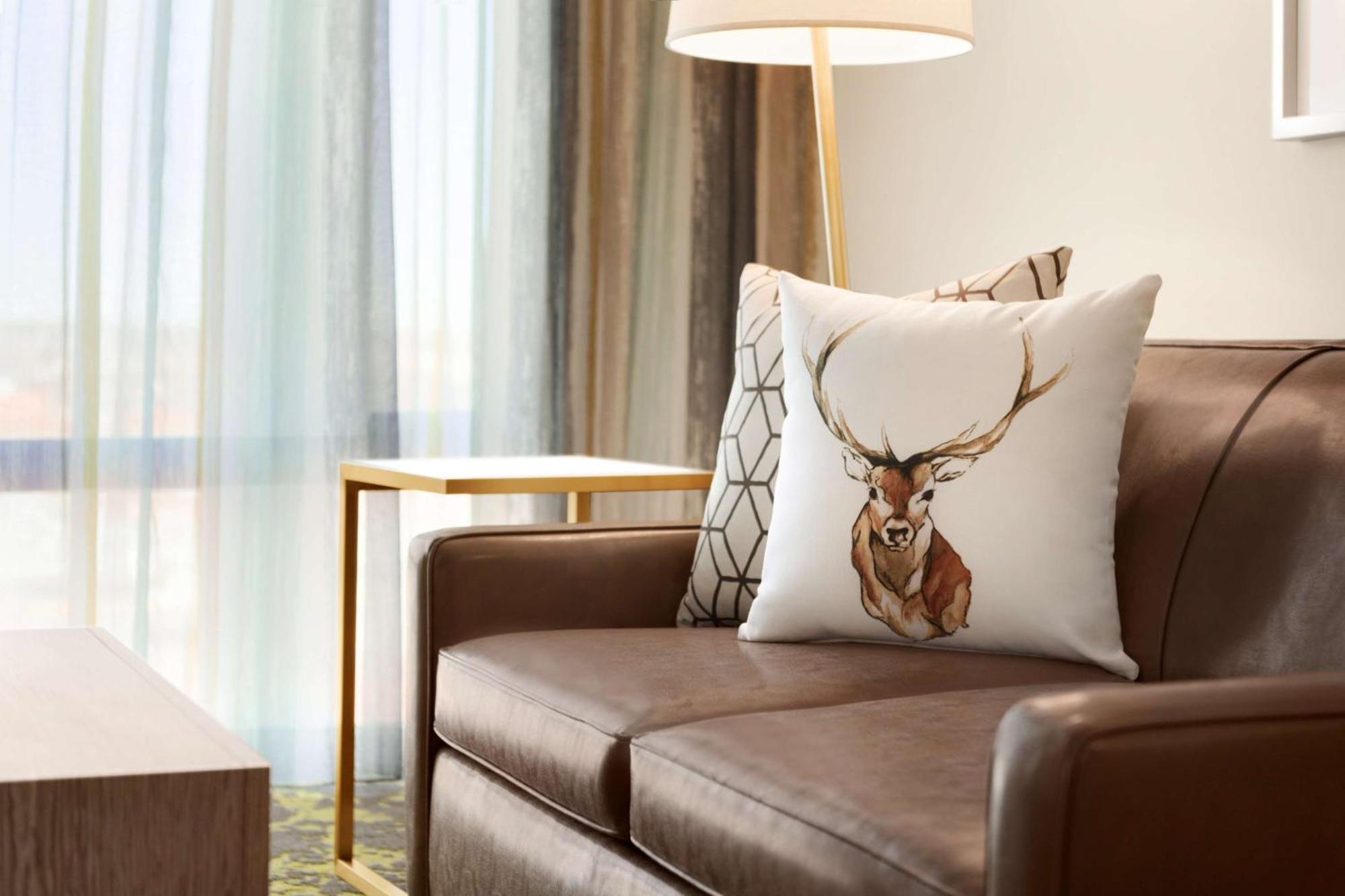 Embassy Suites By Hilton Boulder Exteriör bild
